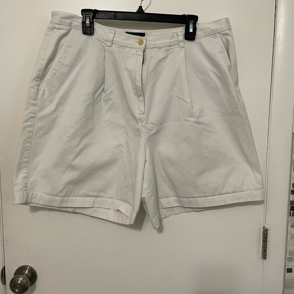 Vintage Lauren Ralph Lauren Authentic dry goods co. Women’s White Bermuda Shorts